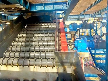 Heavy-Duty Roller Screen Wobbler Feeder Case-4 Heavy-Duty Roller Screen Wobbler Feeder Case-4