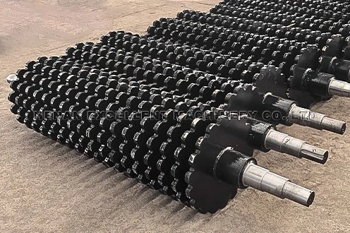 Heavy-Duty Roller Screen Wobbler Feeder Plum Blossom-Shaped Blades Heavy-Duty Roller Screen Wobbler Feeder Plum Blossom-Shaped Blades